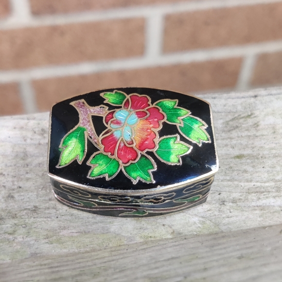 Vintage Baked Enameled Cloisonne Floral Hinged Trinket Box - Picture 6 of 8